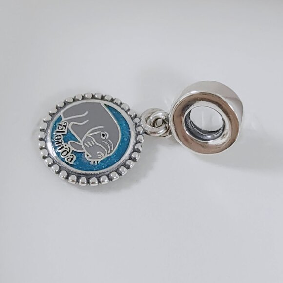 Pandora Florida Sea Manatee Exclusive Dangle Charm with box - Picture 3 of 6